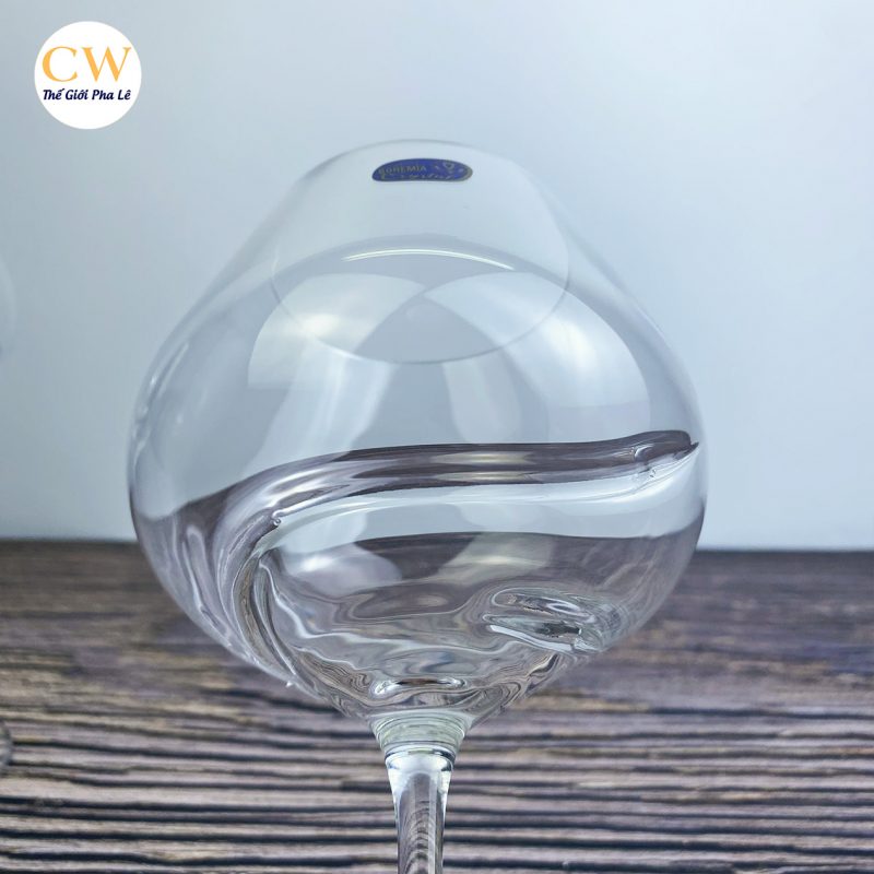 Ly rượu vang đỏ pha lê Turbulence